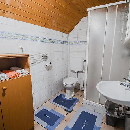 בקתה Of Rising Sun *